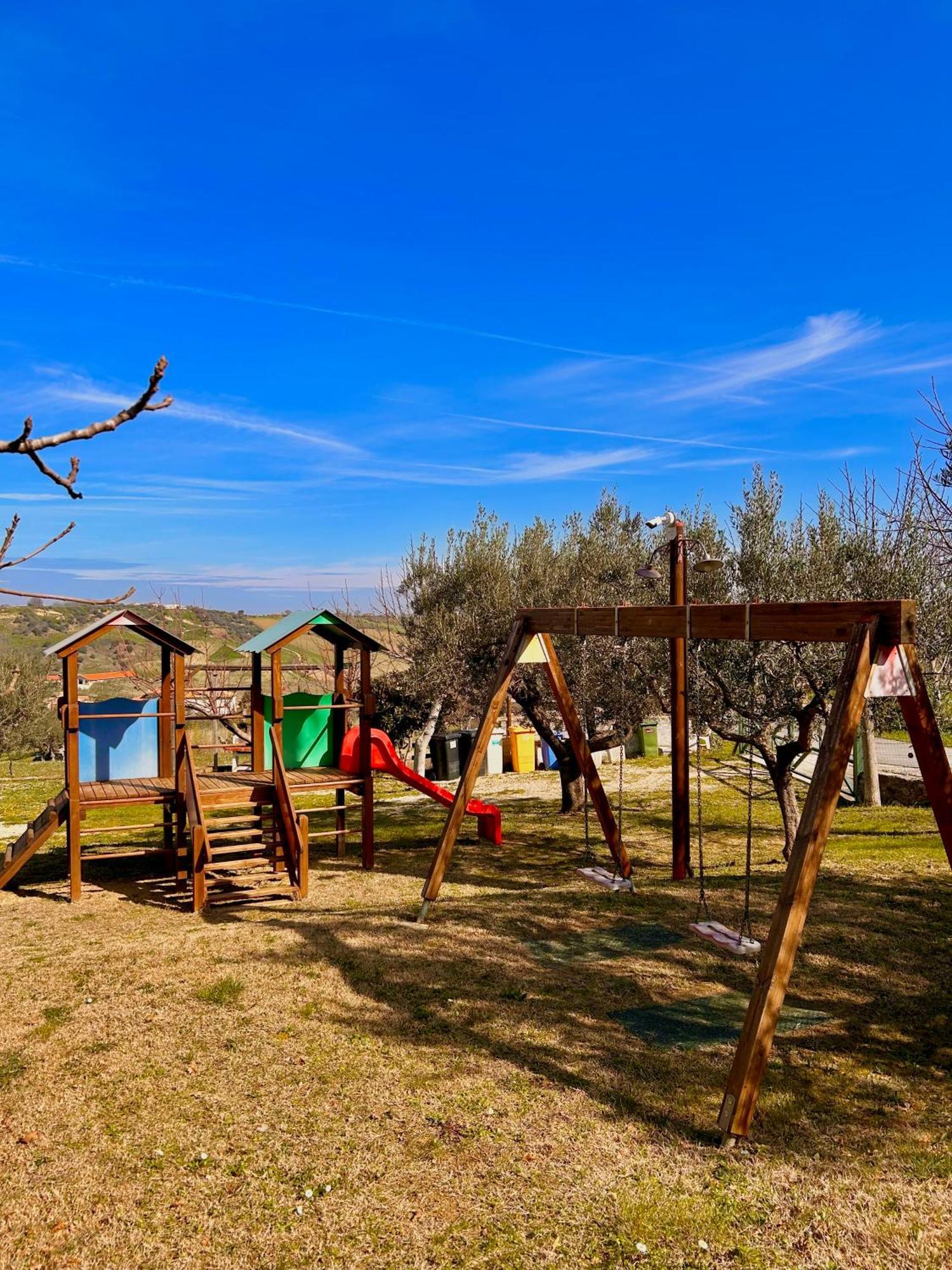 Oasi Macerina Villa Alanno ภายนอก รูปภาพ