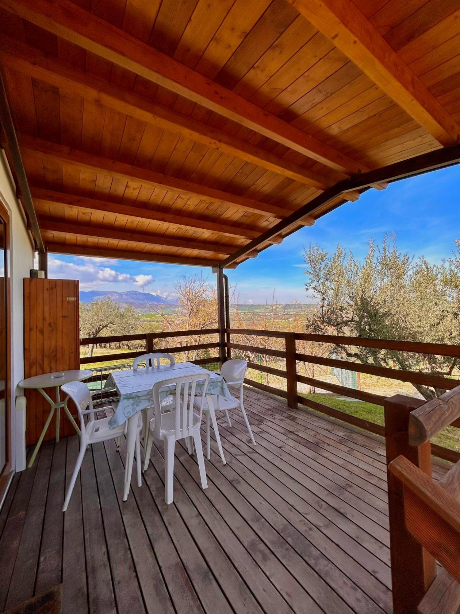 Oasi Macerina Villa Alanno ภายนอก รูปภาพ