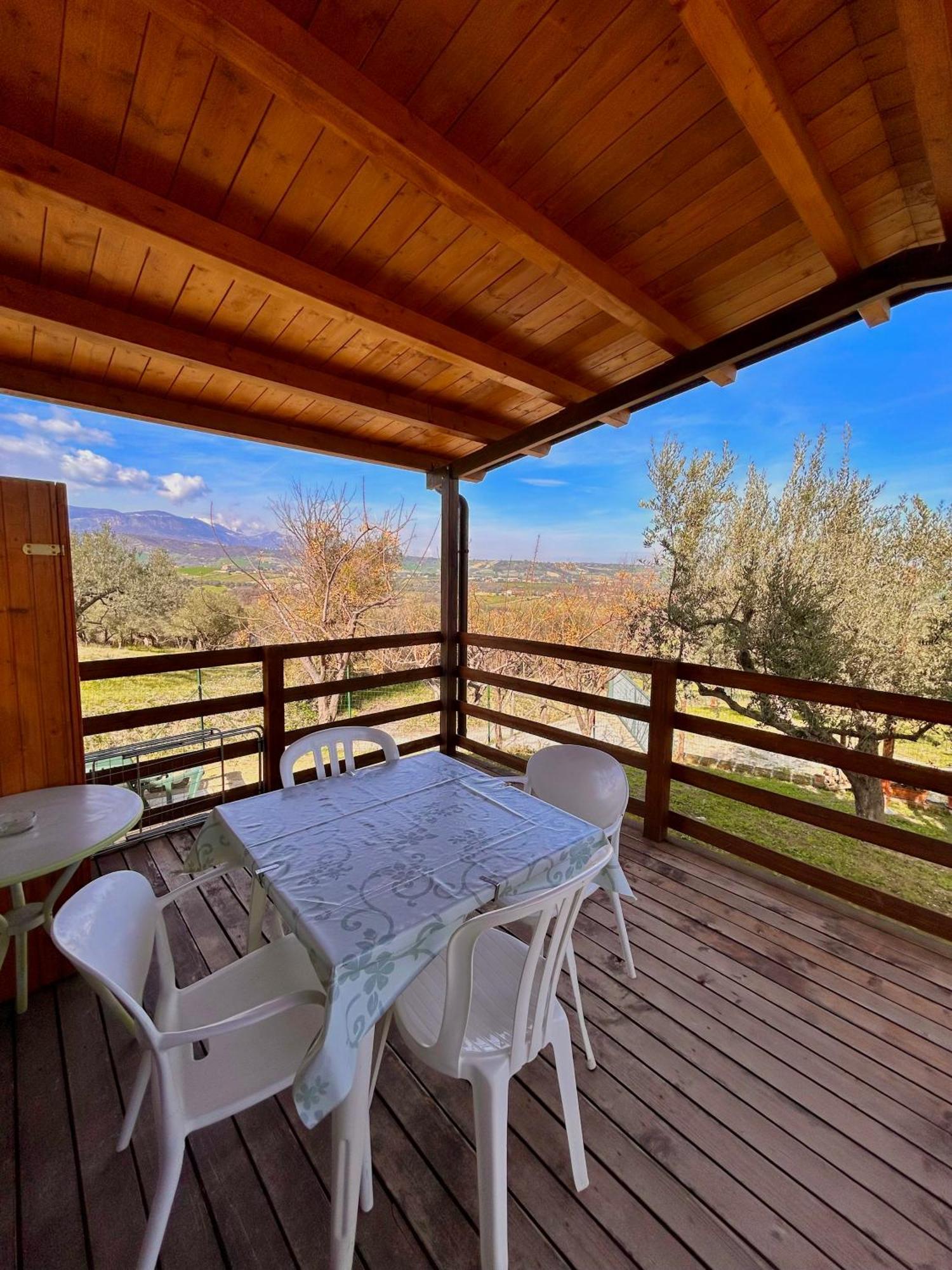 Oasi Macerina Villa Alanno ภายนอก รูปภาพ