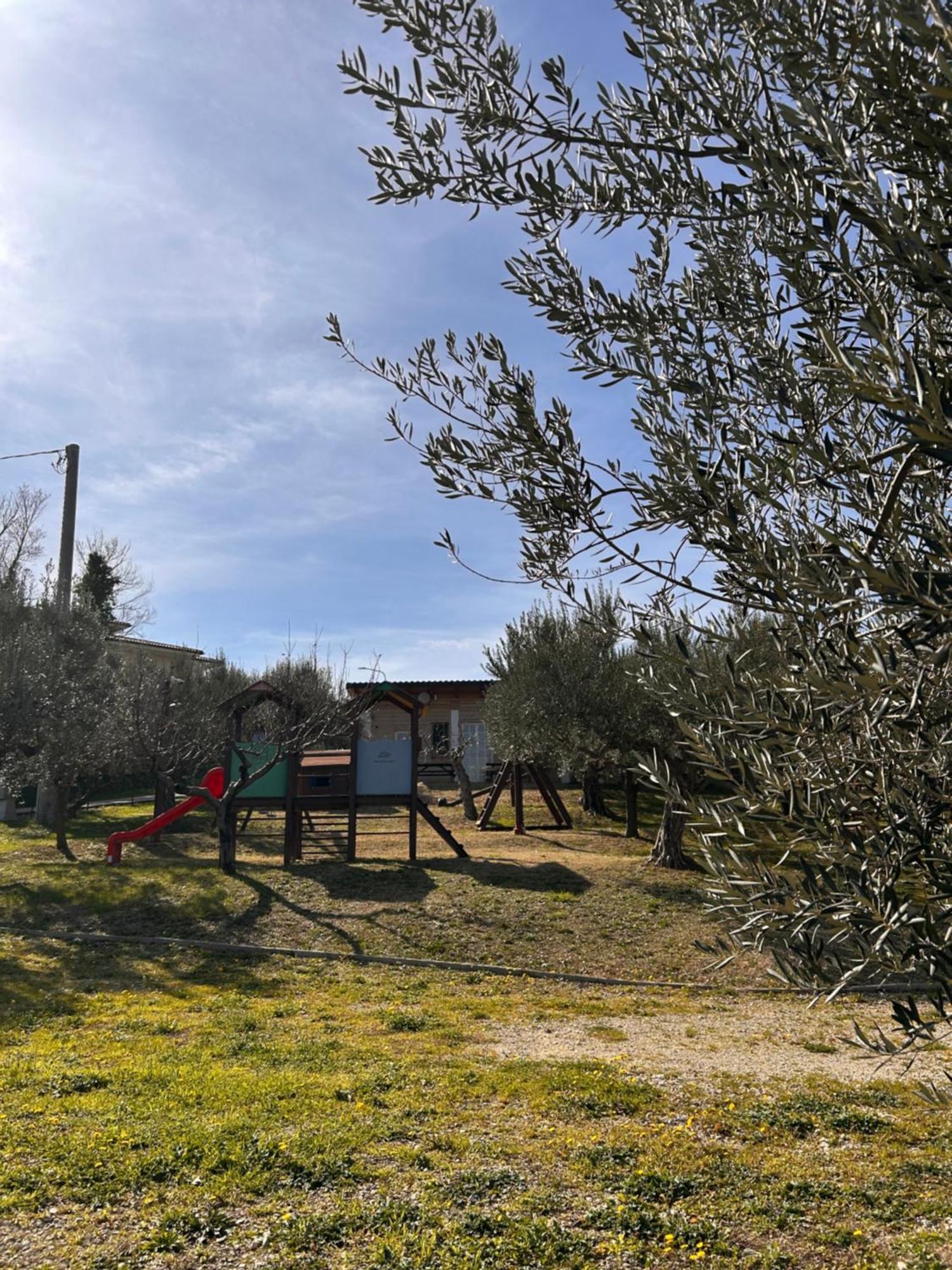 Oasi Macerina Villa Alanno ภายนอก รูปภาพ